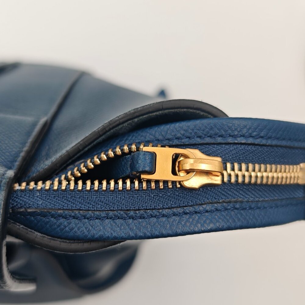 Celine Belt leather handbag in very good condition - Picture 10 of 14